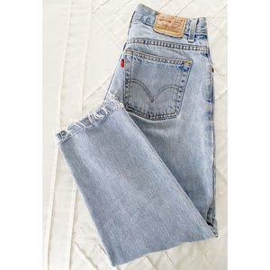 RARE VINTAGE LEVI’S 550 High Rise Lt Wash Denim